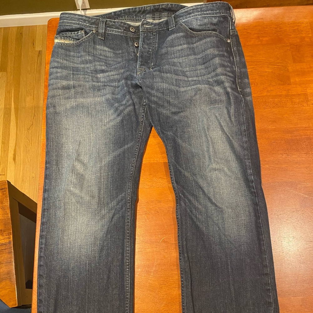 Diesel jeans length has been altered from 32 to 30 in good shape